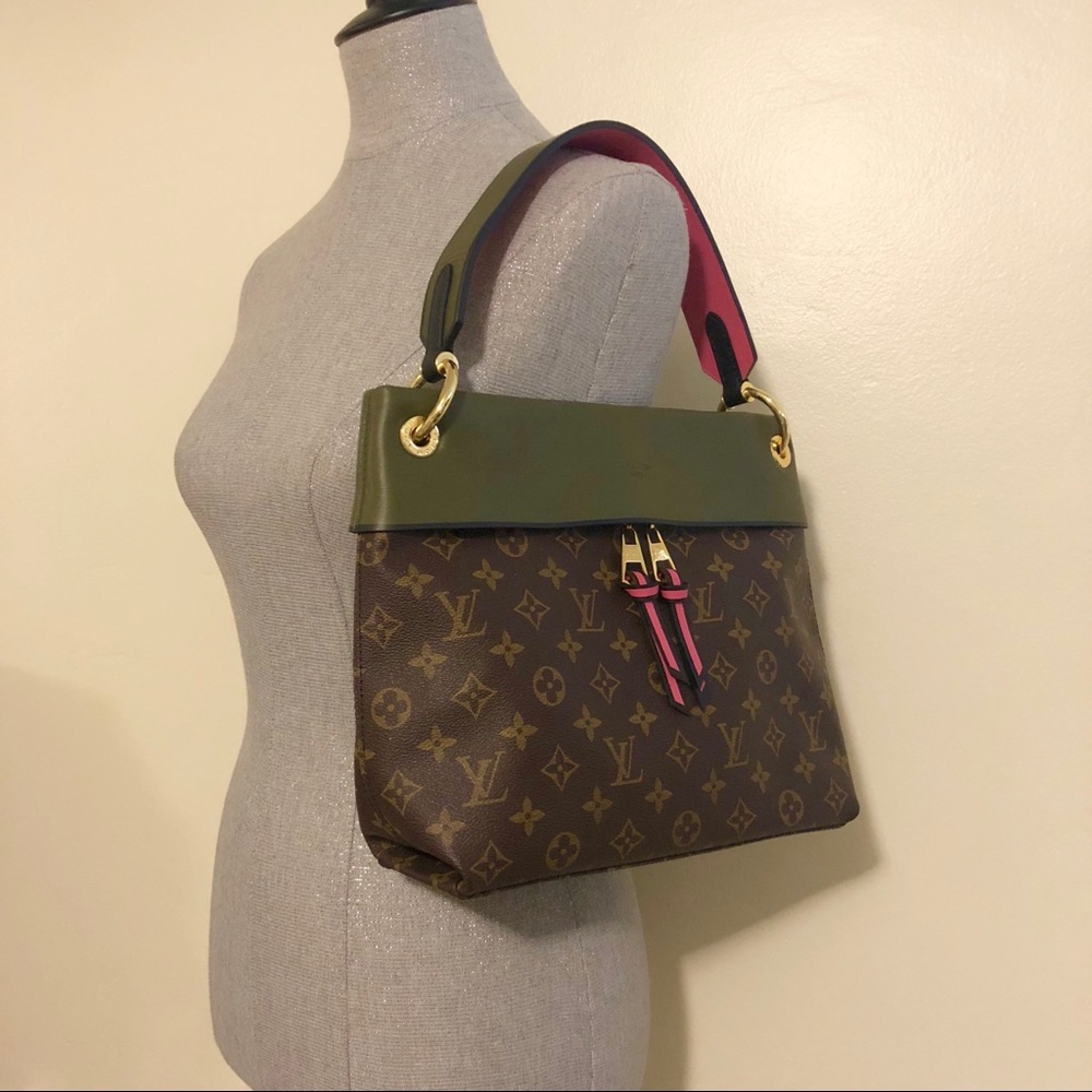 Sold💕HP!💕Louis Vuitton Tuileries Besace💕 - Picture 2 of 8